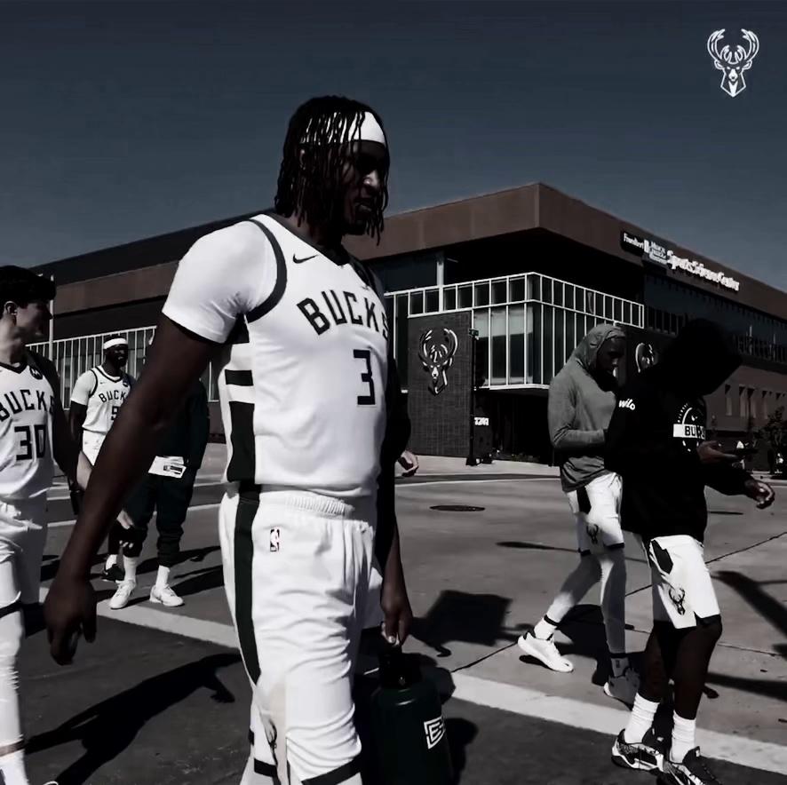 王者竞猜入口 -窗口期密尔沃基雄鹿调整名单以备德甲，调整名单环节打磨，底气十足，轮换策略成焦点 