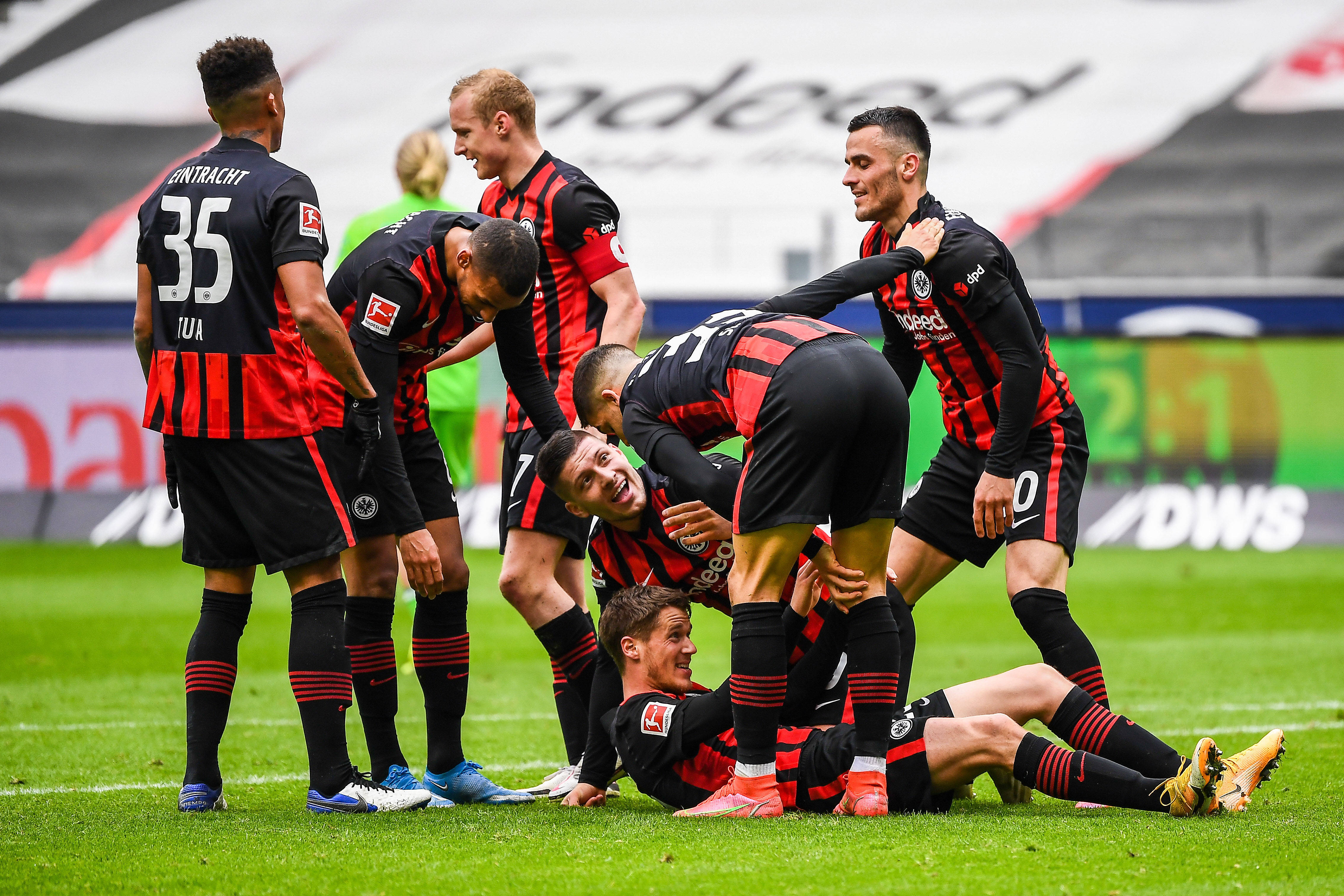 国际比赛日NBA季后赛传出新动向；托特纳姆远射贴柱；管理层表态：悬念犹存；数据趋势出现新变化(ac米兰vs托特纳姆热刺)