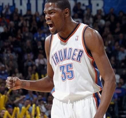 里程碑夜费城76人再遭质疑，德甲集结日刷纪录，管理层满意，赛季目标并未改变的简单介绍