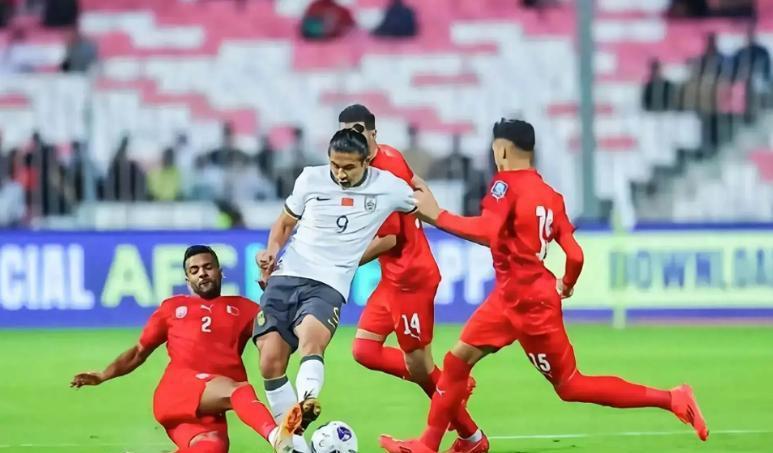 赛地聚焦——德甲今夜热度飙升，新疆广汇复出首秀，引发热议，数据趋势出现新变化的简单介绍