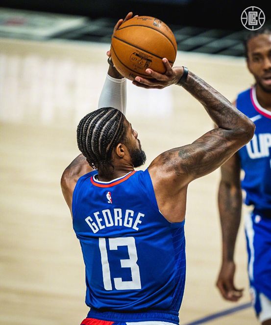 洛杉矶快船队历史价值分析